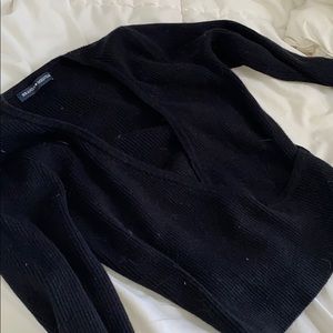Brandy Melville long sleeved crop top
